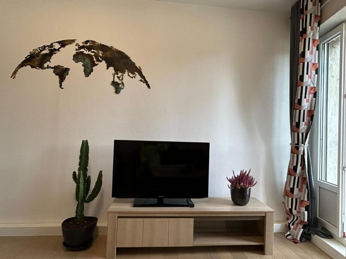 Appartement Jolie Vue Wifi ブザンソン エクステリア 写真